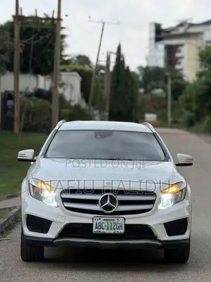 Mercedes-Benz GLA 250 2015 White