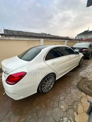 Mercedes Benz C400 Available for Rent