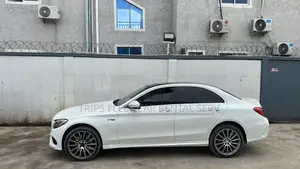 Mercedes Benz C400 Available for Rent