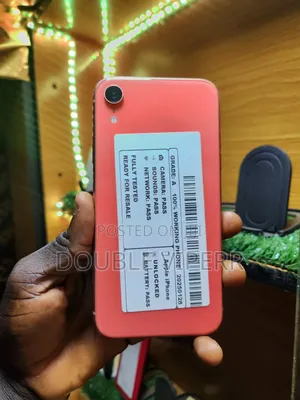 Apple iPhone XR 64 GB Orange