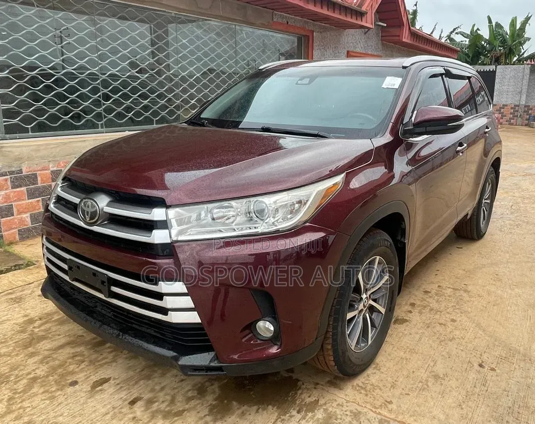 Toyota Highlander 2017 Red