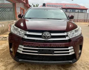 Toyota Highlander 2017 Red