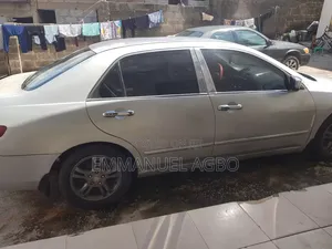 Honda Accord 2005 Silver