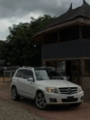 Mercedes-Benz GLK-Class 2010 White