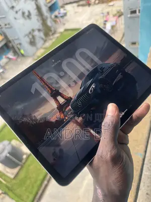 Apple iPad Air 64 GB Silver