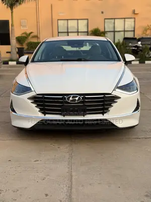 Hyundai Sonata SE 2020 White