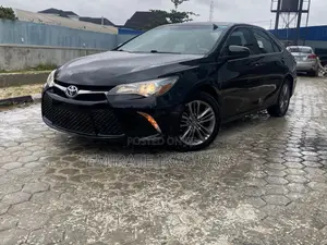 Toyota Camry SE 4dr Sedan (2.5L 4cyl 6A) 2017 Black