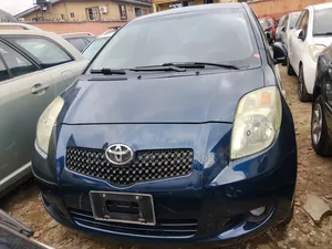 Toyota Yaris 1.5 Liftback Automatic 2009 Blue