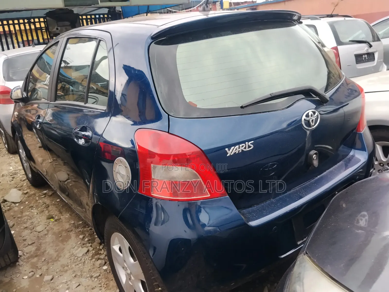 Toyota Yaris 1.5 Liftback Automatic 2009 Blue
