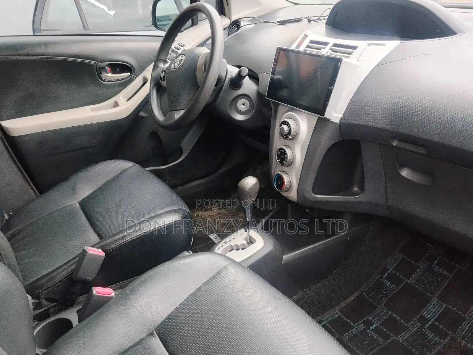 Toyota Yaris 1.5 Liftback Automatic 2009 Blue