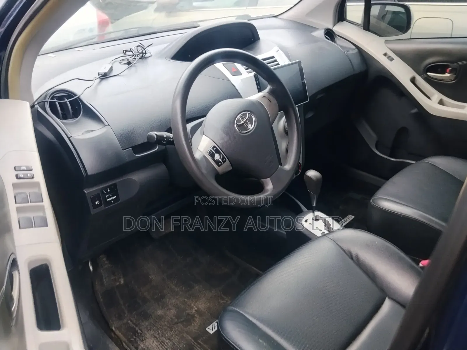 Toyota Yaris 1.5 Liftback Automatic 2009 Blue