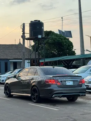 Mercedes-Benz E350 2011 Gray