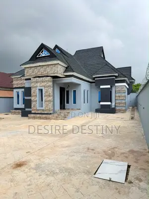 3bdrm Bungalow in Jos for sale