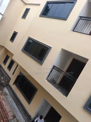 3bdrm Block of Flats in State Housing, Calabar for rent