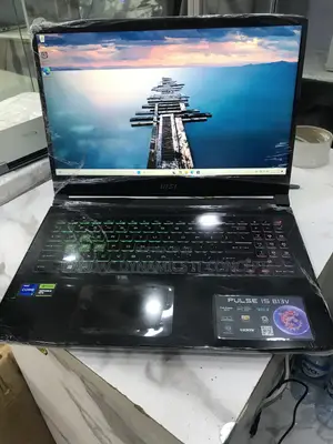 Laptop MSI Pulse GL66 16GB Intel Core i7 SSD 512GB