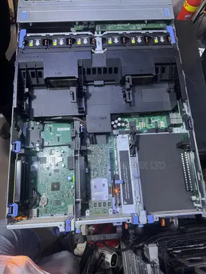 Server Dell PowerEdge R740 64GB Intel Xeon HDD 2T