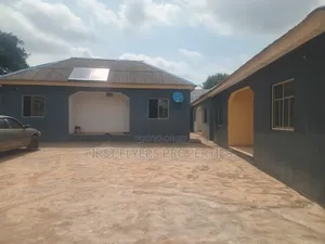 Mini Flat in Iyana Iyesi Ota for rent
