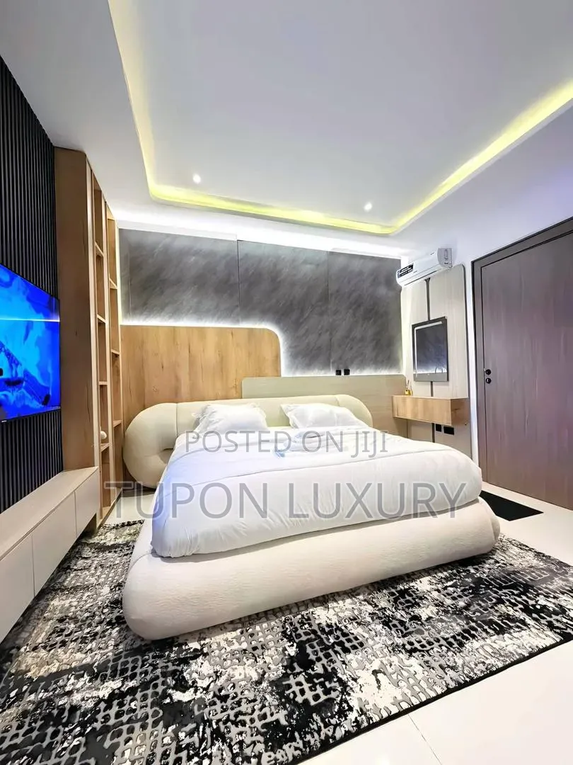 Spacious and Luxury 2bedroom With Ps5, Pool, Gym