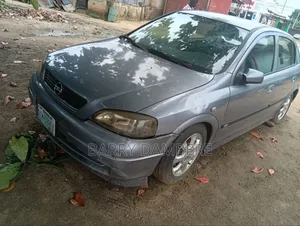 Opel Astra 2006 Silver