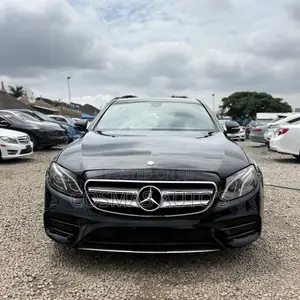 Mercedes-Benz E300 2016 Black
