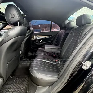 Mercedes-Benz E300 2016 Black