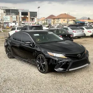 Toyota Camry 2018 Black
