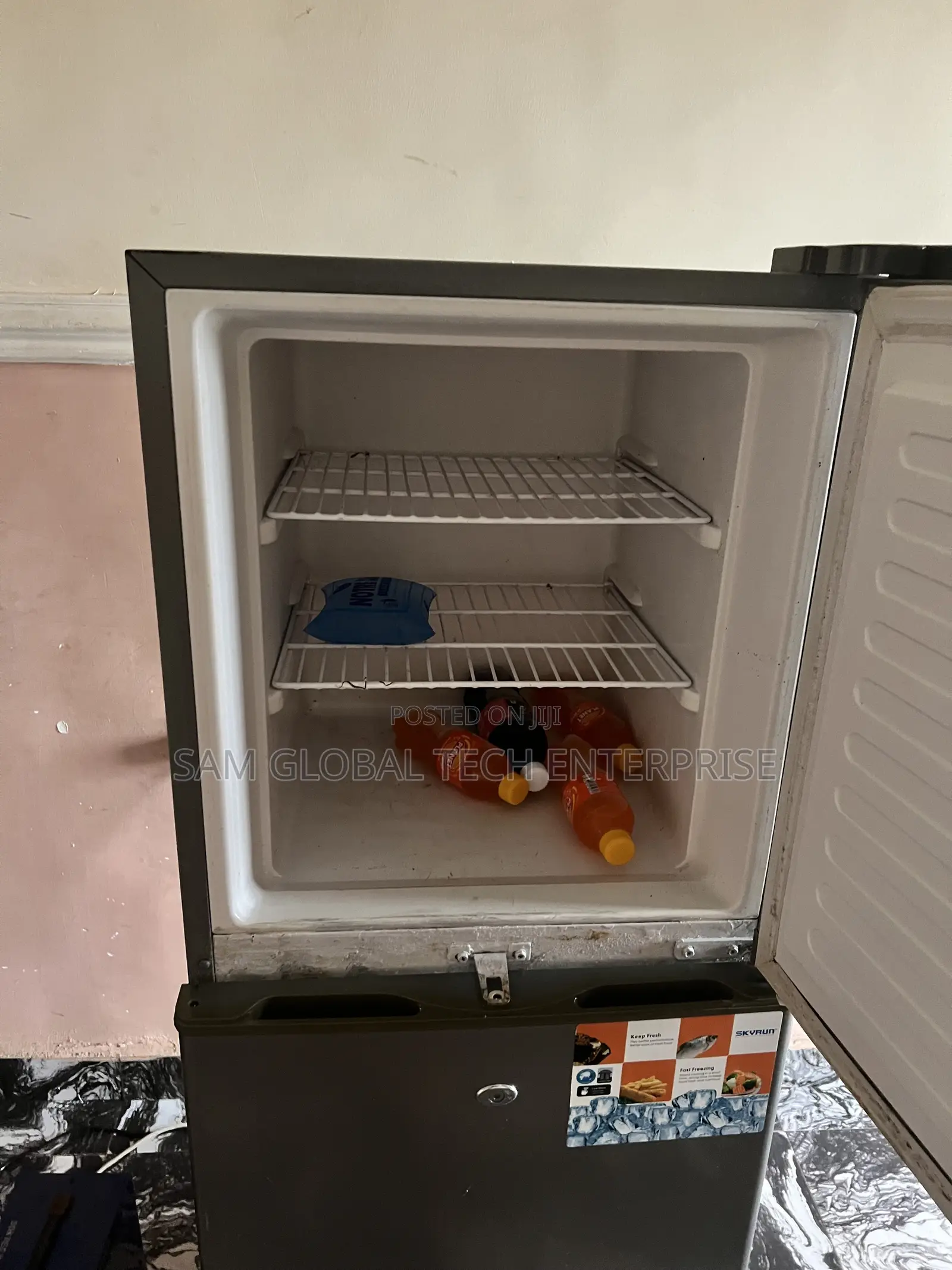 Skyrun Fridge