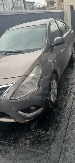 Nissan Almera 2015 Gray