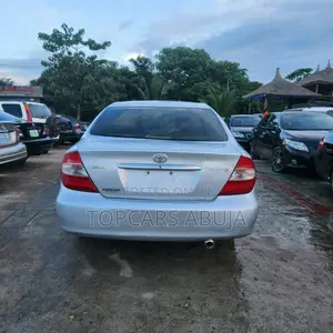 Toyota Camry 2004 Silver