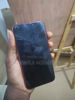 Apple iPhone XR 64 GB Red