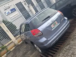 Toyota Matrix 2004 Blue