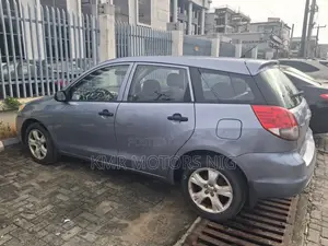 Toyota Matrix 2004 Blue