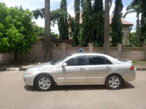 Honda Accord 2.0 Comfort 2007 Silver