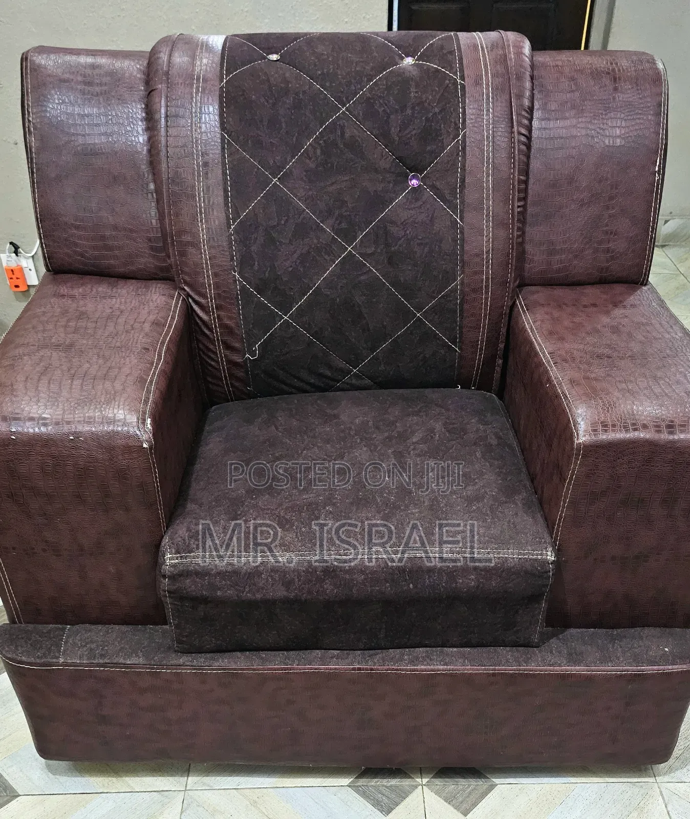 Solid 3,2,1 Sofas for Sale
