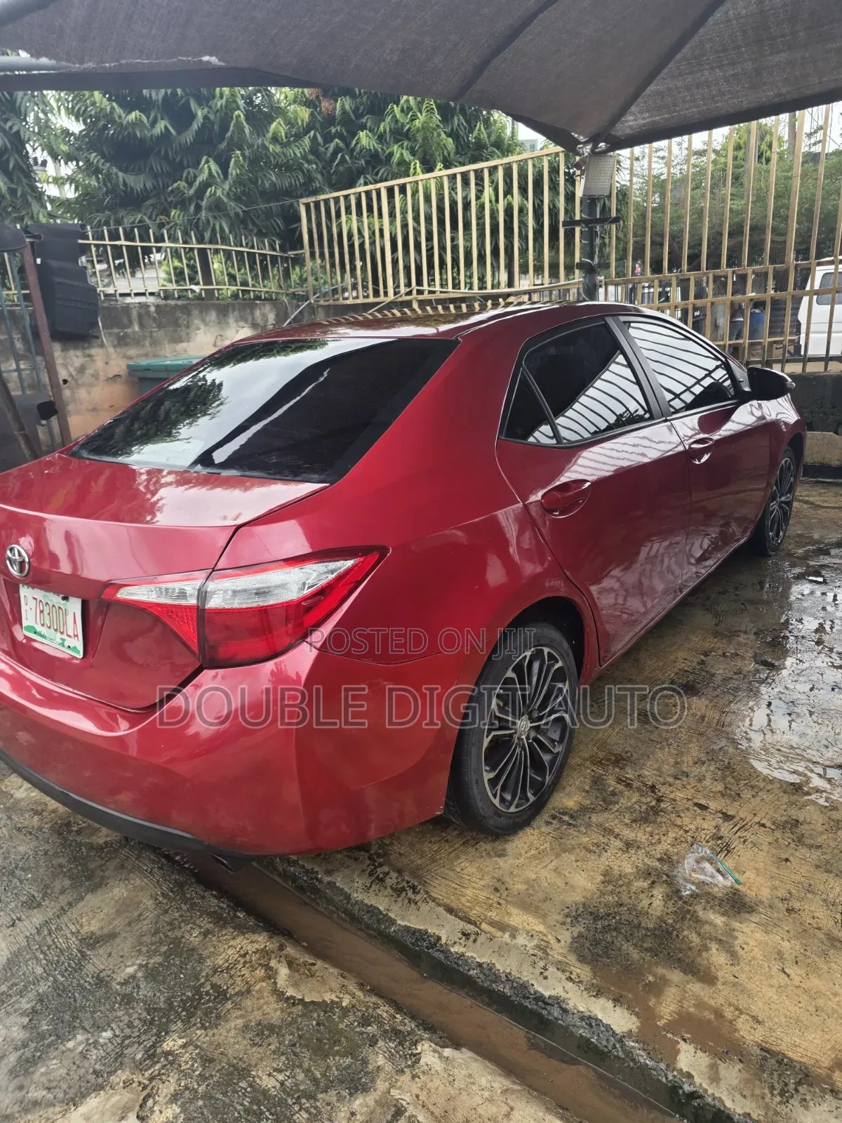 Toyota Corolla 2014 Red