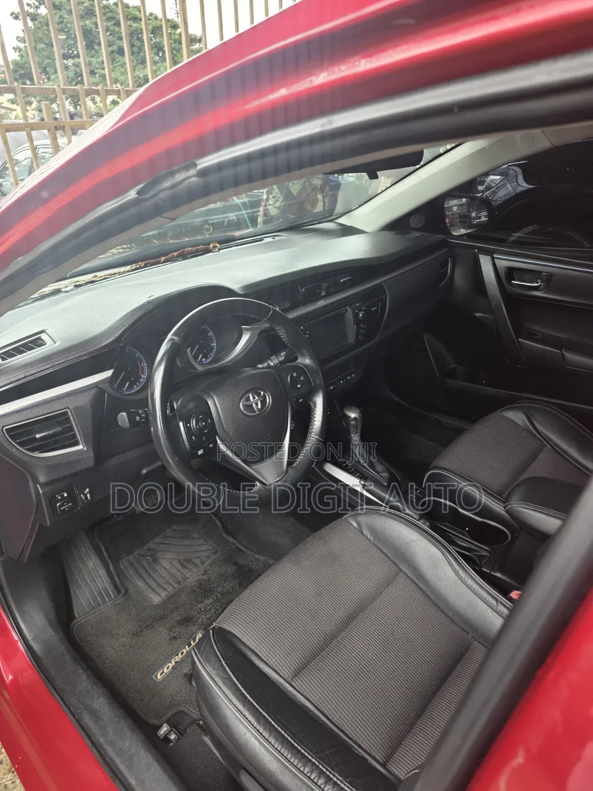 Toyota Corolla 2014 Red