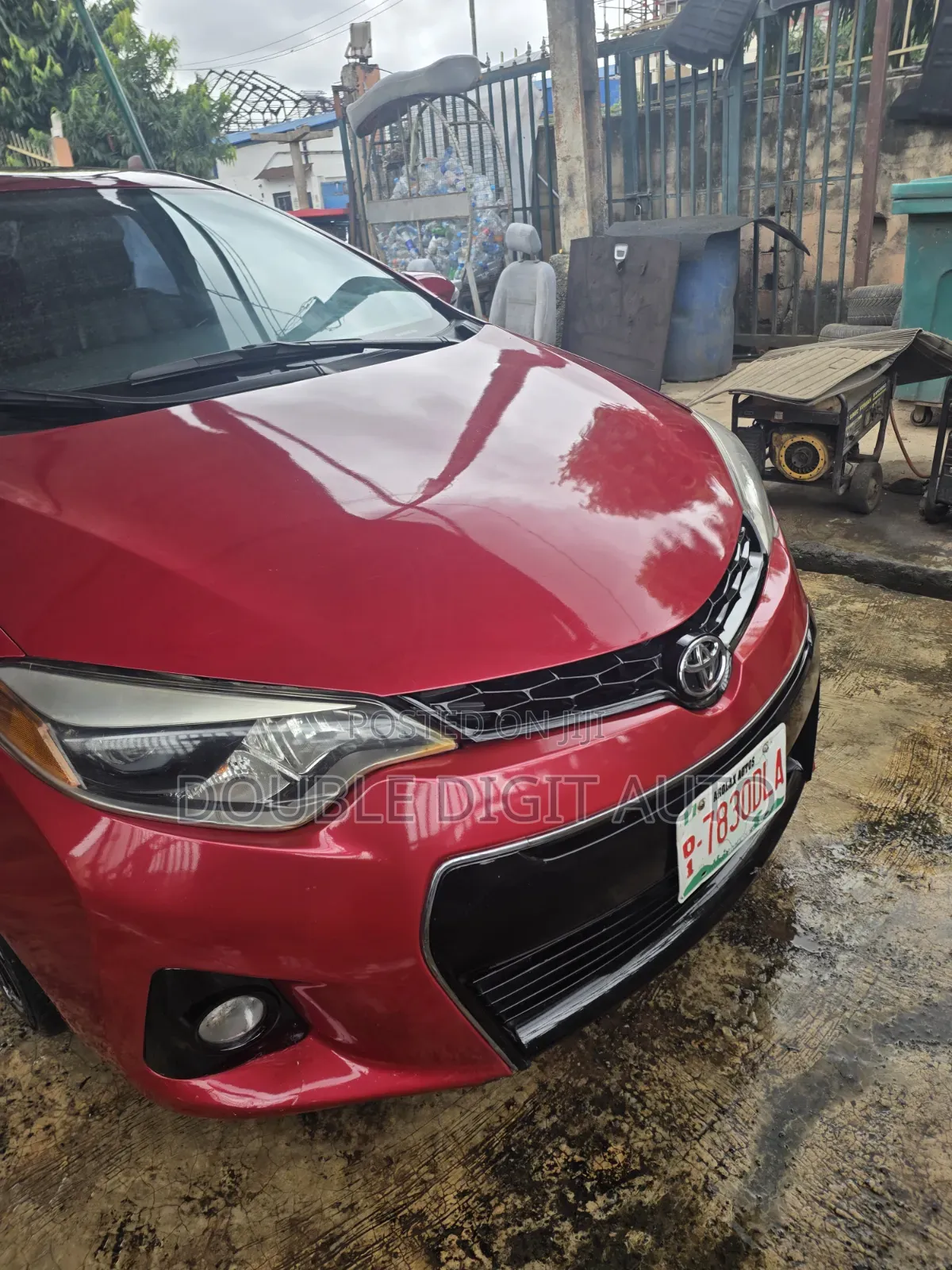 Toyota Corolla 2014 Red