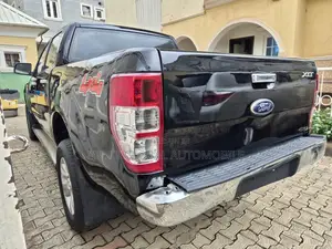 Ford Ranger Wildtrak 2013 Black