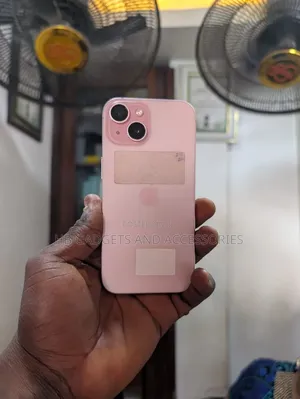 Apple iPhone 15 128 GB Pink