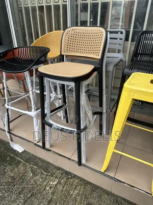 Modern Bar Stool With Backrest - Rattan Kitchen High Chair