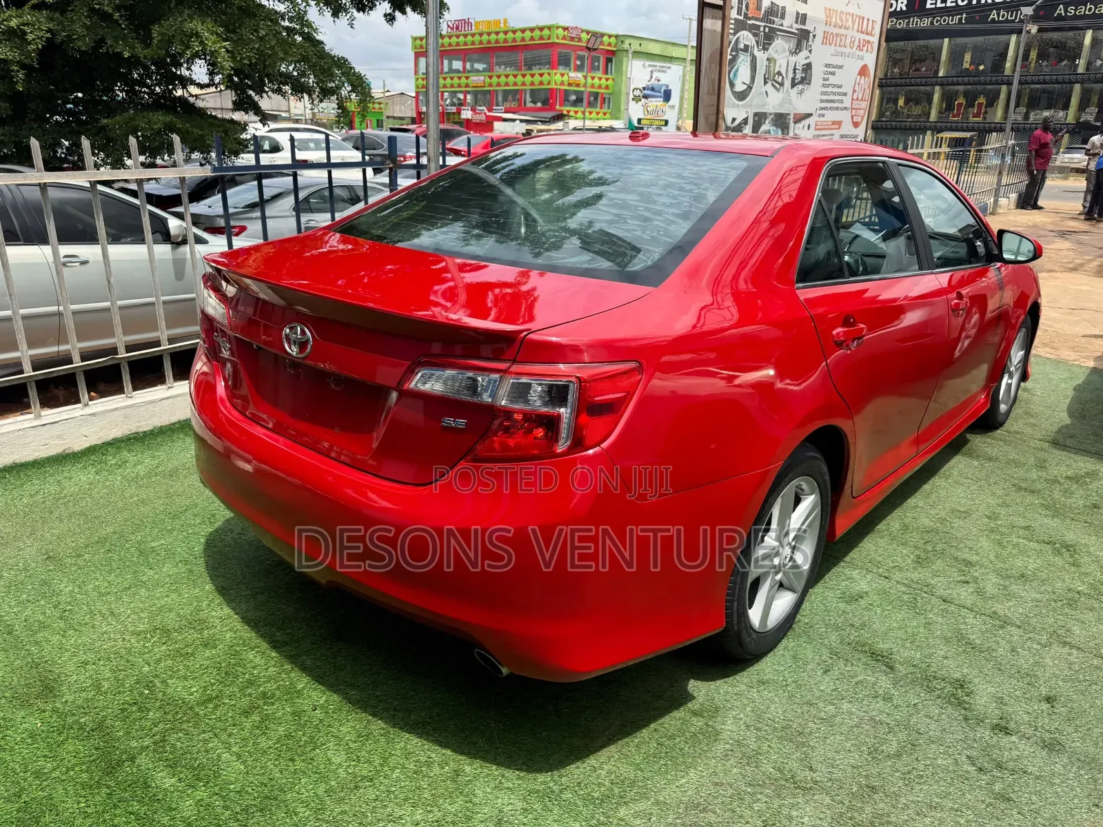 Toyota Camry 2013 Red
