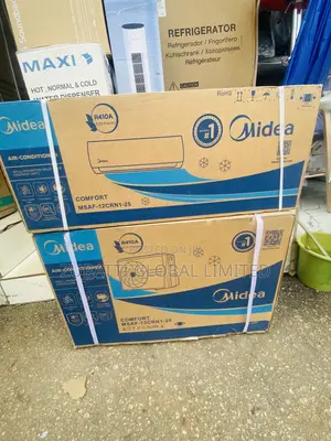 Midea 1.5HP AC It Comes With Installation Kits