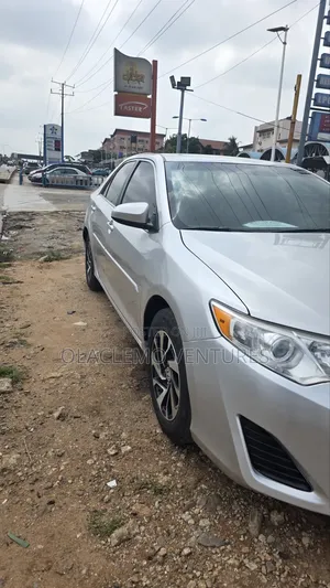Toyota Camry 2014 Silver