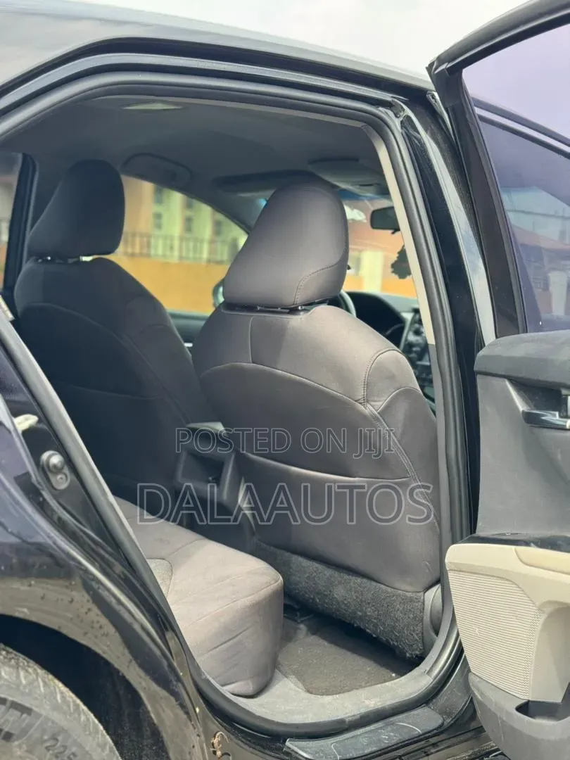 Toyota Camry 2018 Black