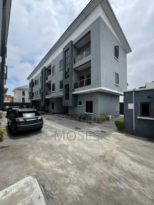 4bdrm Duplex in Inside An Access, Victoria Island Extension for rent