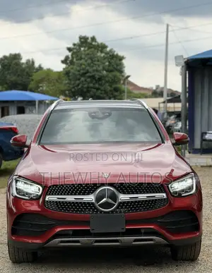 Mercedes-Benz GLC-Class 2021 Burgundy