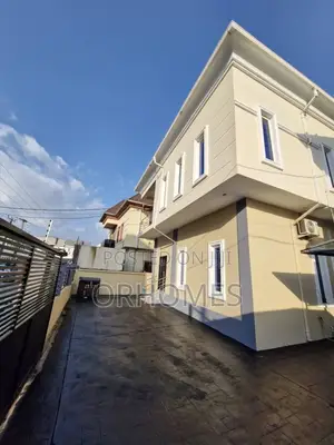 4bdrm Duplex in Ikota Gra for sale