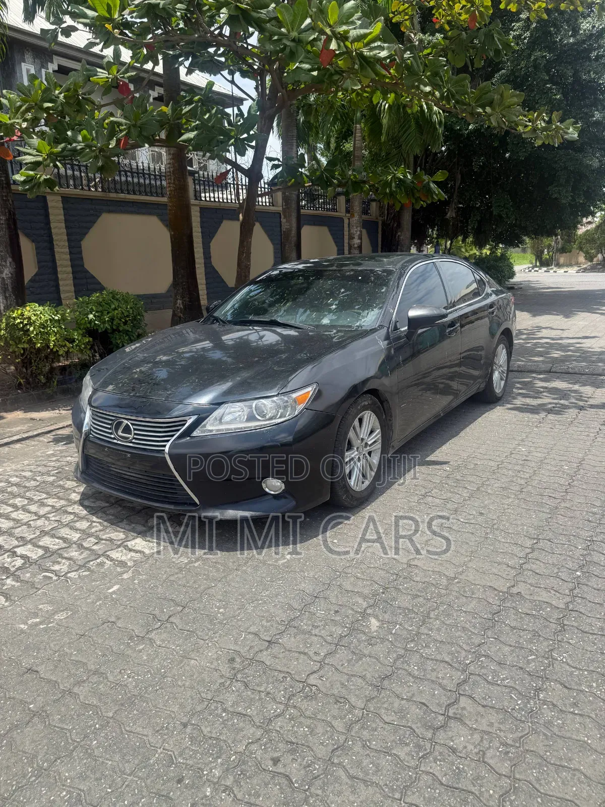 Lexus ES 2013 Black