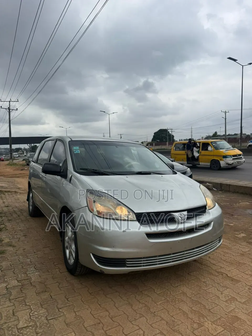 Toyota Sienna 2005 Gold