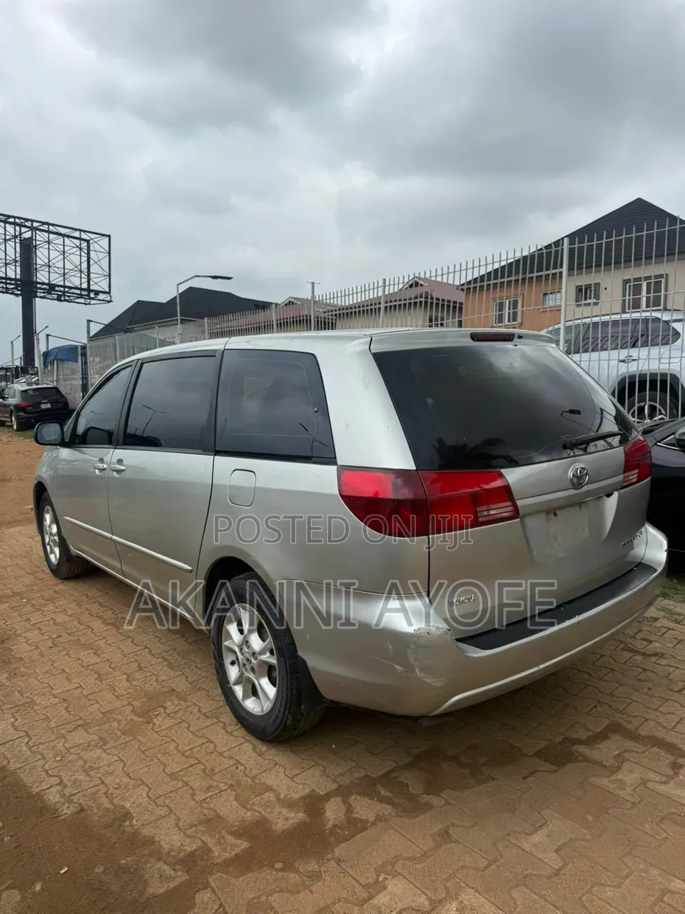 Toyota Sienna 2005 Gold